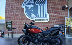 HARLEY-DAVIDSON ADVENTURE PAN AMERICA 1250 SPECIAL