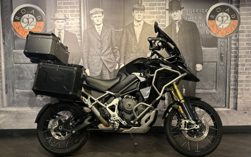 TRIUMPH TIGER 1200 EXPLORER