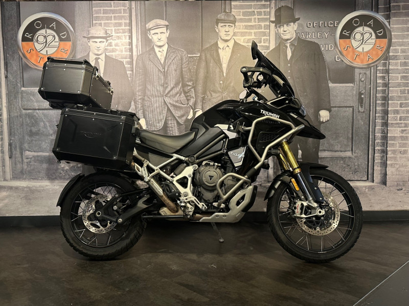 TRIUMPH TIGER 1200 EXPLORER