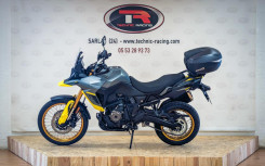 SUZUKI DL V-STROM 800 DE + top case Shad SH58