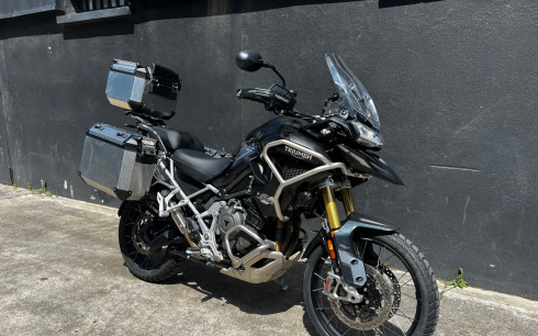 TRIUMPH TIGER 1200 RALLY PRO
