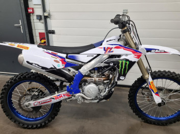 YAMAHA YZ250F
