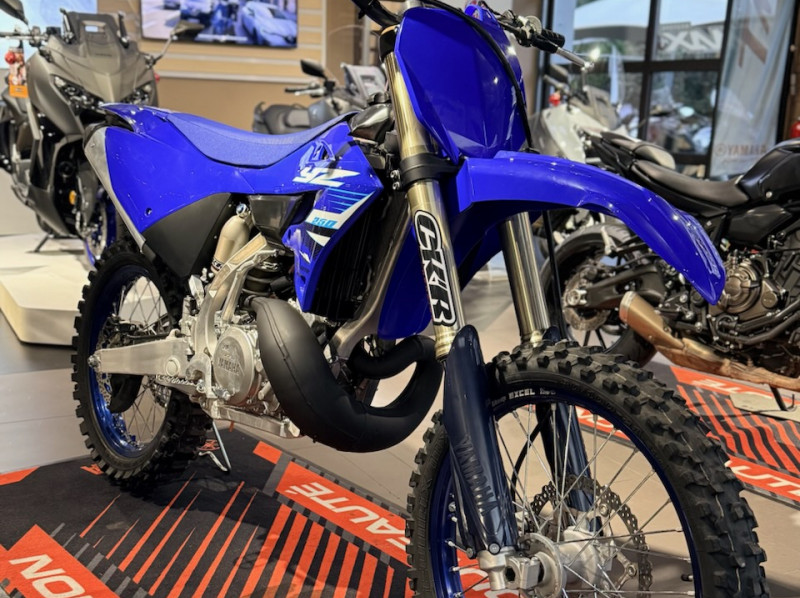 YAMAHA YZ250
