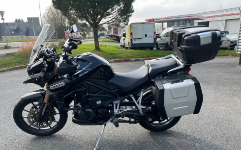 TRIUMPH TIGER 1200 EXPLORER