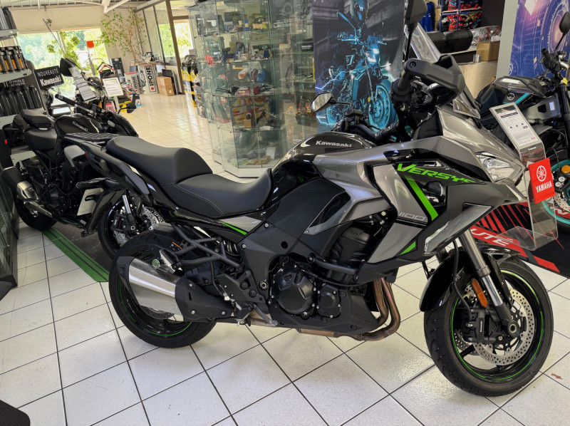 KAWASAKI VERSYS 1100 SE
