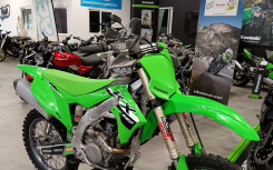 KAWASAKI KX250F CROSS