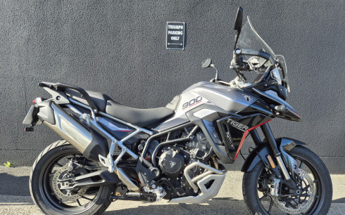 TRIUMPH Tiger 900 GT PRO