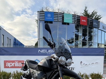 Moto Guzzi V85 TT Strada Bridable A2
