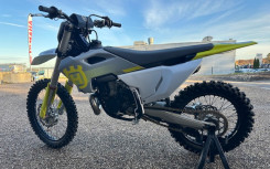 HUSQVARNA TC 250