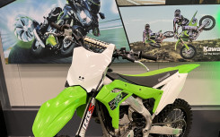 KAWASAKI KX-F 250