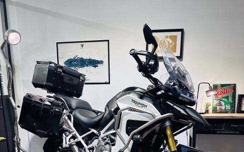 TRIUMPH TIGER 1200 RALLY EXPLORER