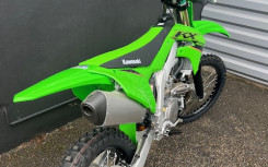 EXCEPTIONNEL DESTOCKAGE KX 450 X NEUVE DE 2022 