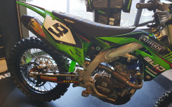 KAWASAKI KX450F CROSS