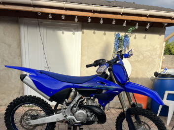YAMAHA YZ250