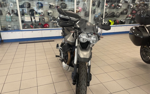 MOTO GUZZI V85 TT 850