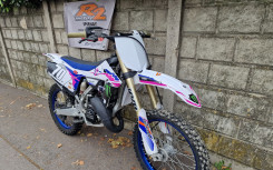 YAMAHA YZ125 MONSTER ENERGY