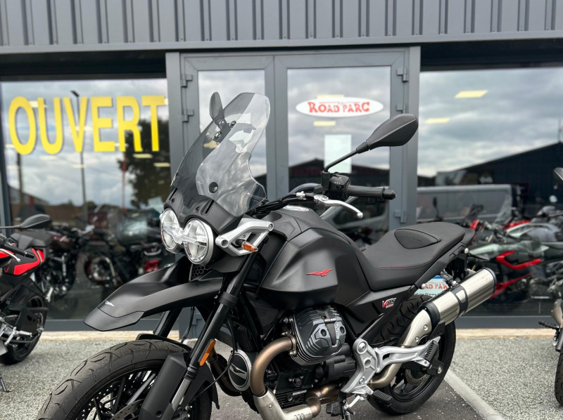 MOTO GUZZI V85 STRADA NERO