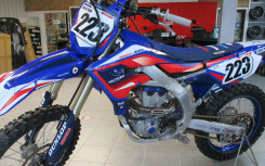 YAMAHA YZ250F