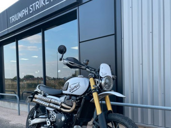 TRIUMPH SCRAMBLER 1200 XE