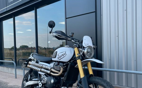 TRIUMPH SCRAMBLER 1200 XE
