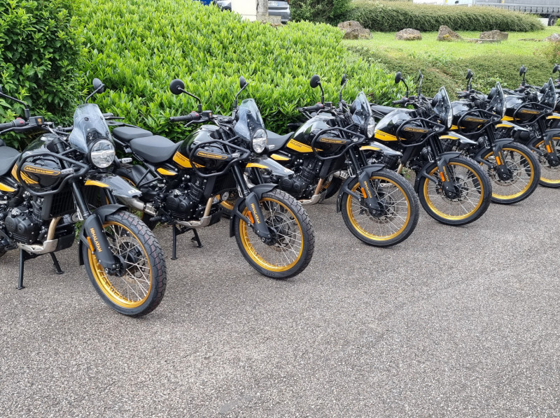 ROYAL ENFIELD HIMALAYAN 450 MOTORS 54 