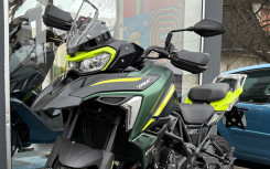 BENELLI TRK  702  X