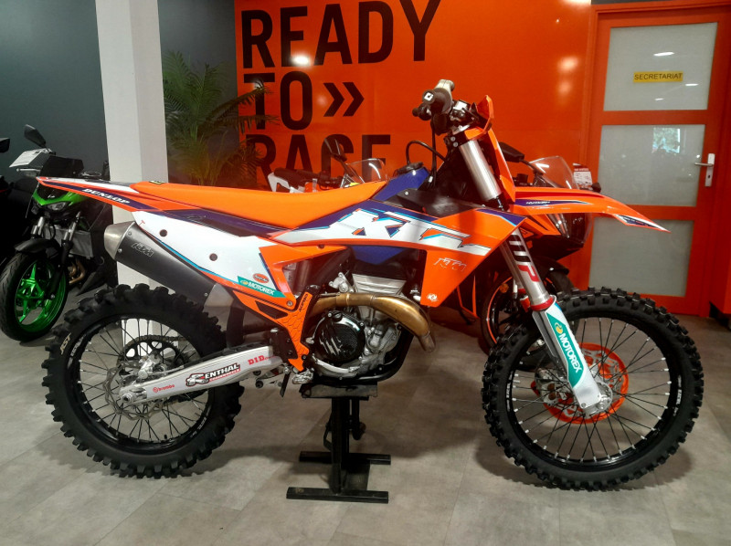 KTM 350 SX-F - 27 HEURES (136€/mois*)