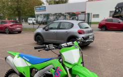 KAWASAKI KXF 250