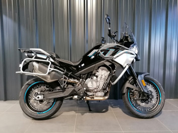 CF MOTO 800 MT Sport + / 140€ PAR MOIS / DSN MOTOS 47