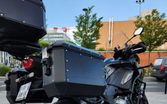 Versys 1000 SE - full accessoires - échappement AKRAPOVIC - 2023 - 13 990 euros