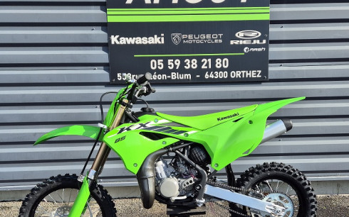KAWASAKI KX85