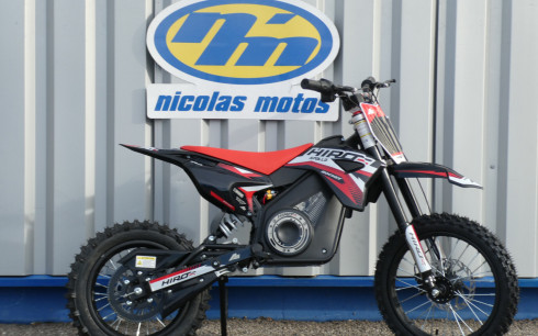 APOLLO MOTORS ROCKET