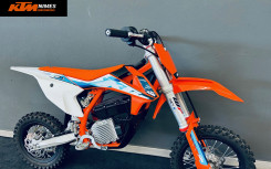 KTM SX-E 5 - 2024 (147€/mois)
