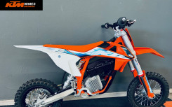 KTM SX-E 5 - 2024 (147€/mois)