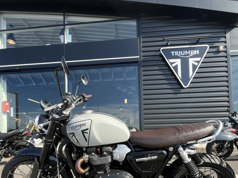 TRIUMPH SCRAMBLER 1200