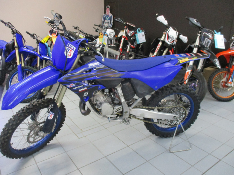 YAMAHA YZ 125