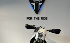 TRIUMPH TF 250 E ENDURO  POUR 187 €/MOIS CHEZ TRIUMPH AGEN 