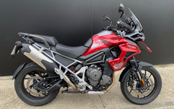 TRIUMPH TIGER 1200 GT PRO