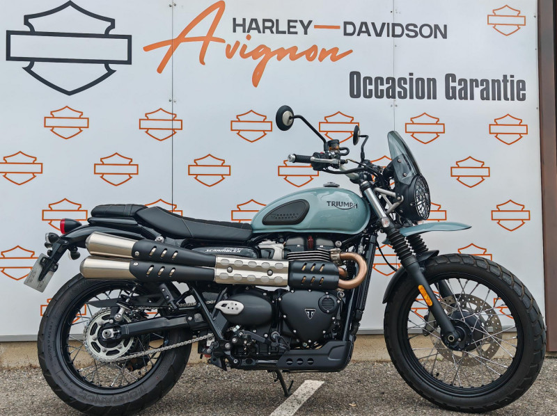 TRIUMPH STREET SCRAMBLER 900