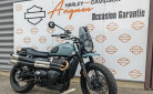 TRIUMPH STREET SCRAMBLER 900