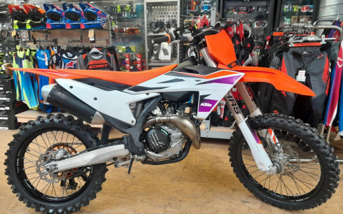 KTM 450 SX-F - SXF 2024 - 21 HEURES